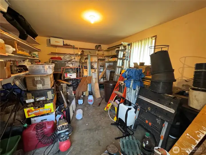 Storage/workshop Storage/workshop