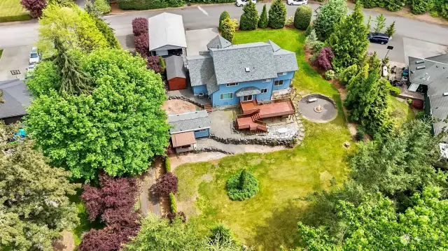 Aerial view to show the privacy of yard and some of the features.