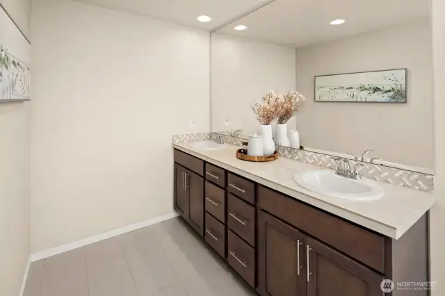 Owners suite bathroom