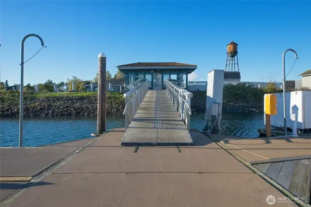 Gated entry & ramp