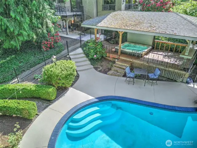 Pool & Gazebo with a hot tub