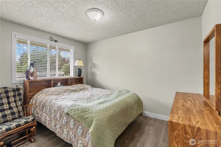 bedroom #1