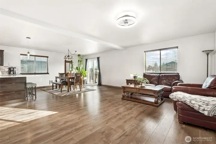 Living / Dining / Kitchen