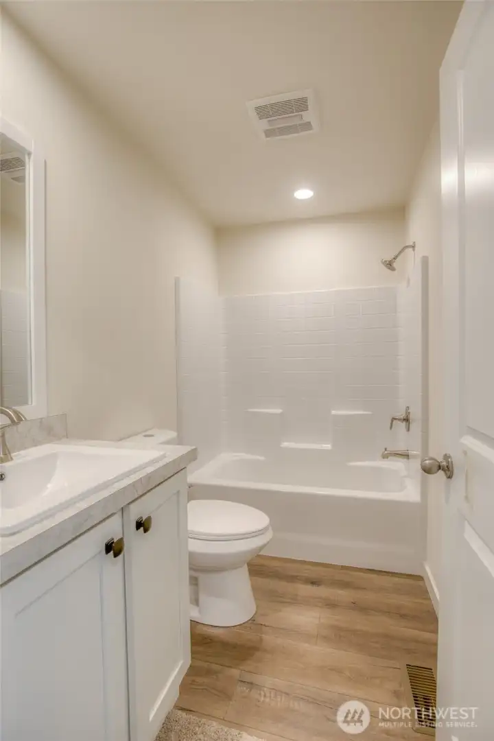 Main bath.