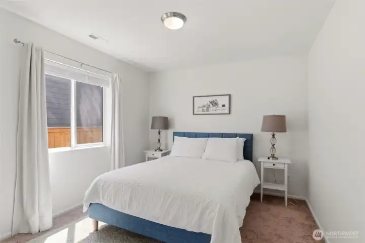 Mainfloor bedroom 4