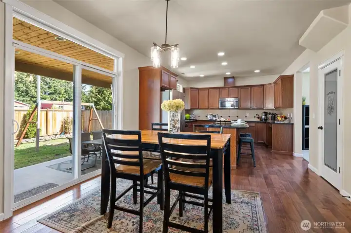 Eat-in dining area, sliding glass doors to covered back patio.