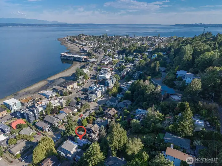 It's the best of both worlds - quiet beach living close to all the amenities of Alki Beach!