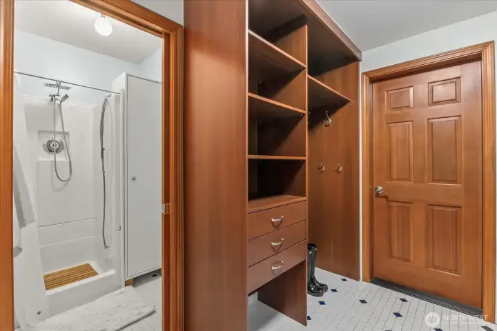 Additional shower Additional shower