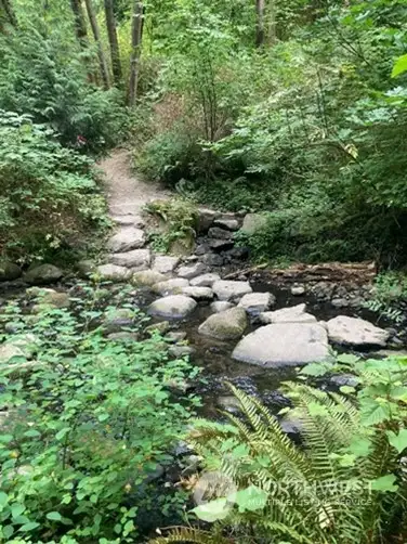 "Rock hop" trail in Kingfisher Natural Area