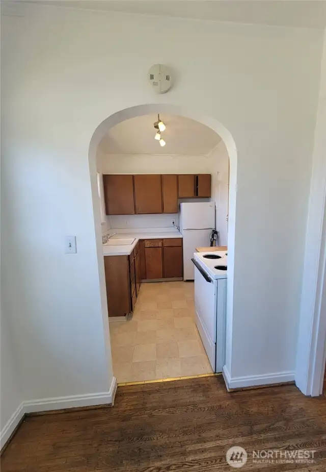 Kitchen & Dining Apt.7