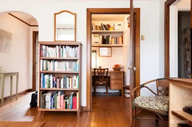 Large closet perfect for an office! Apt. 6