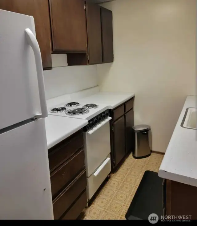 Studio- Kitchen Apt. 5