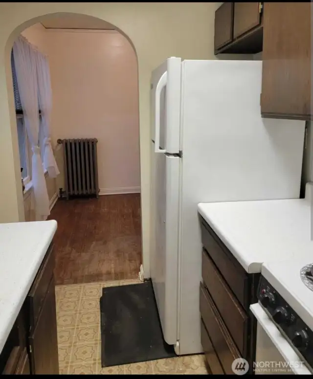 Studio- Kitchen and Dining Room Apt. 5
