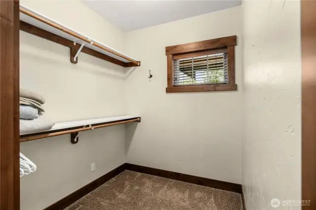 Primary **walk-in** closet!