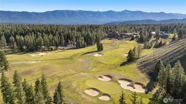 Snowshoe or XC Ski to the winery from your back yard!!! How good is that?!?!?