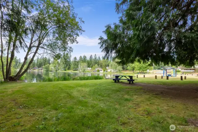 South Beach (Sunny Side) of the lake is a great place to enjoy swimming and picnics. Close proximity to the gated park toys. These amenities are only available to community members.