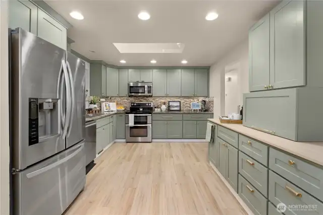 Updated kitchen!