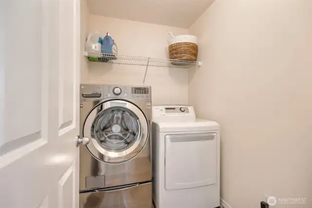 Laundry room on 2nd level