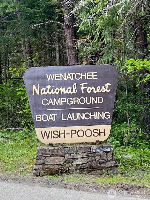 Wish Poosh Campground is in close proximity to Ridgeview Estates.
