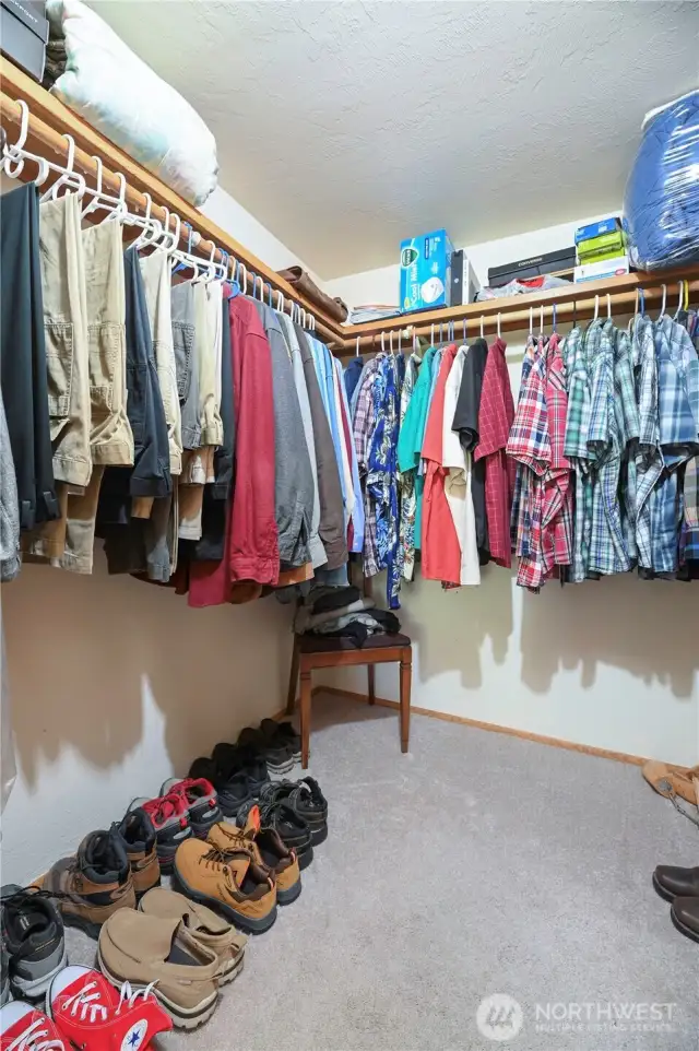 Primary Bedroom Walk-in Closet