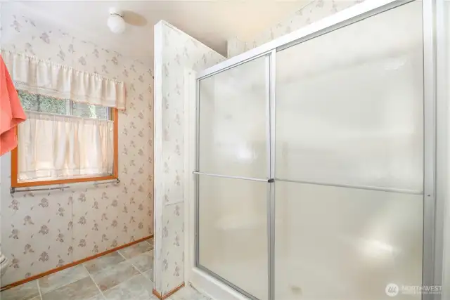 Walk-in Shower