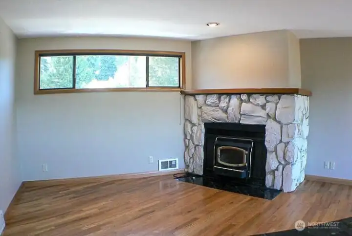 Wood fireplace