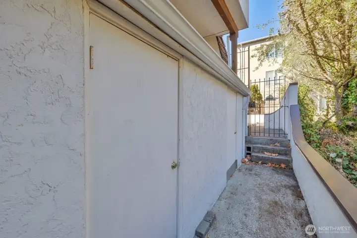 Two extra storage units
