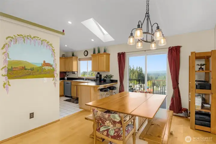 Whether dining indoors or al fresco on the patio, every meal is enhanced by the peaceful beauty of the natural surroundings.