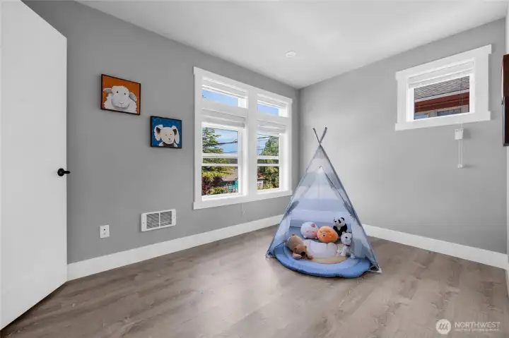 Second floor - Guest bedroom