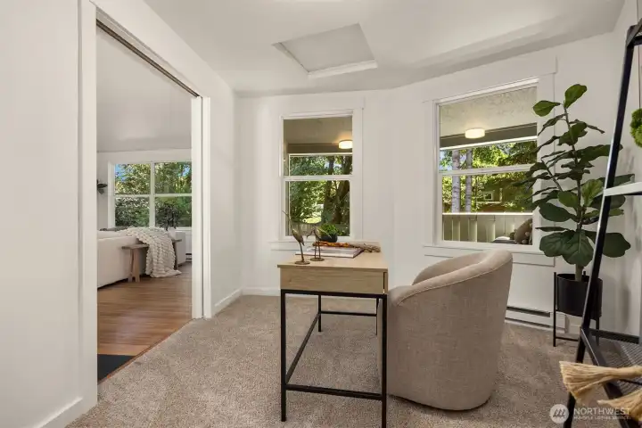Office/Flex Room