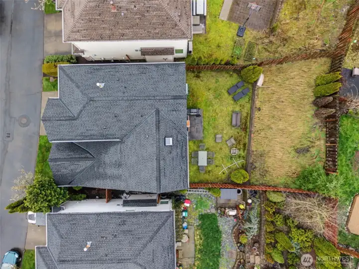 Ariel View showing large lot.