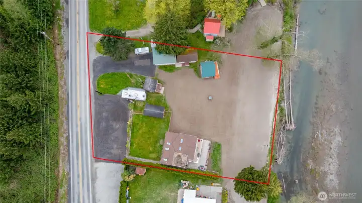 Aerial view of both parcels. Aerial view of both parcels.