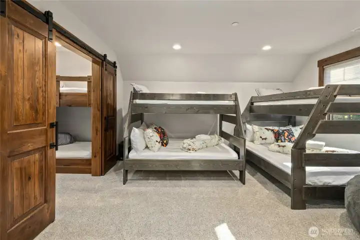Upstairs Bonus Room
