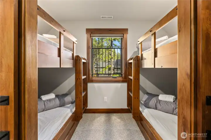 Upstairs Bonus Room/Bunk Nook