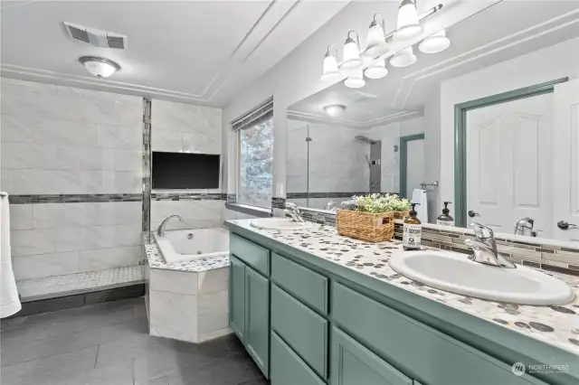 Primary Bathroom with soaking tub