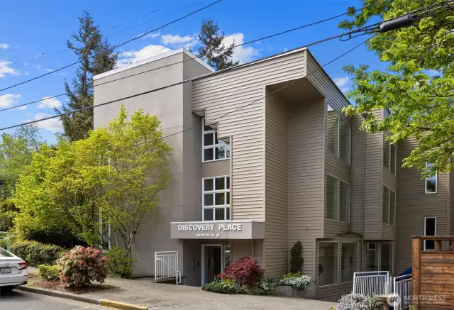 Well-managed boutique condo building.