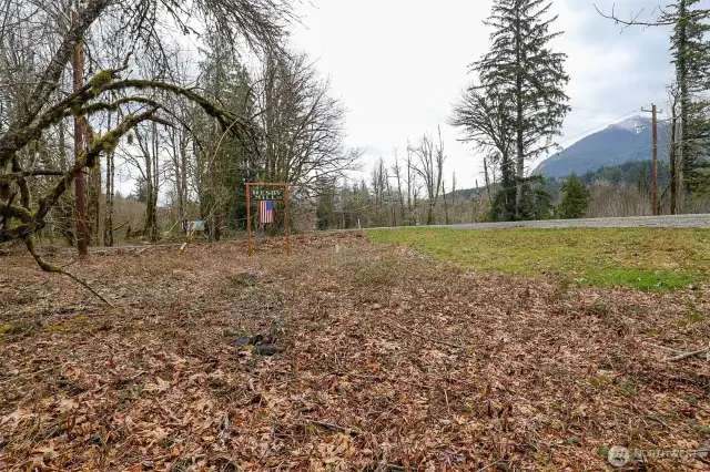 View to the East facing Darrington.
