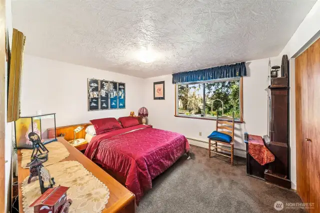4th bedroom lower level