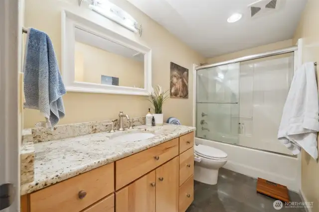 Bathroom - Lower