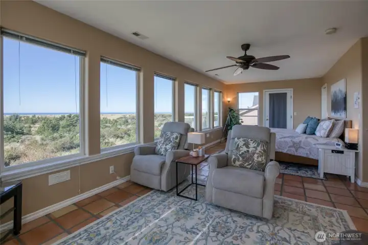 Upper Level Primary Suite