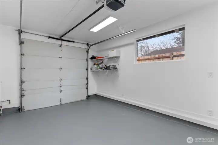 One car garage