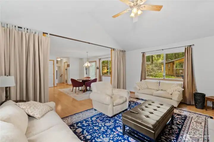 Living area flows effortlessly into the dining area.”