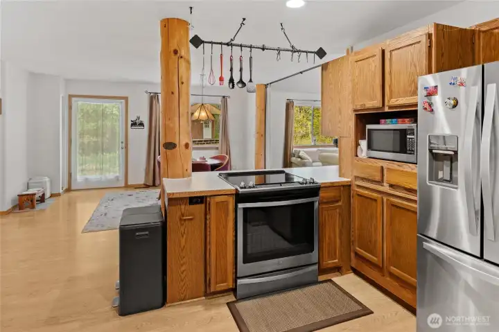 Stainless steel appliances included.