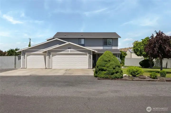 3 car garage 3 car garage