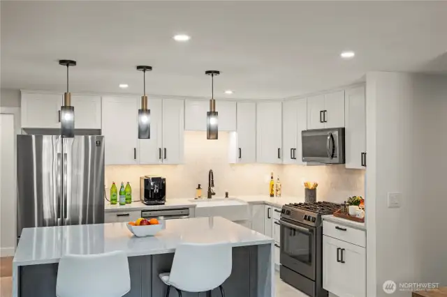 All new Stainless steel appliances and stylish overhead lighting