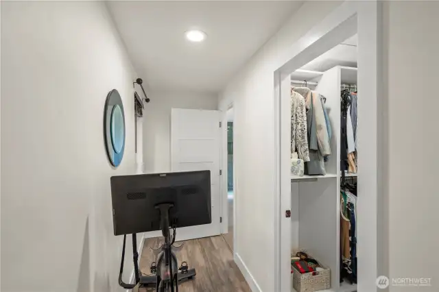 Walk-in Closet
