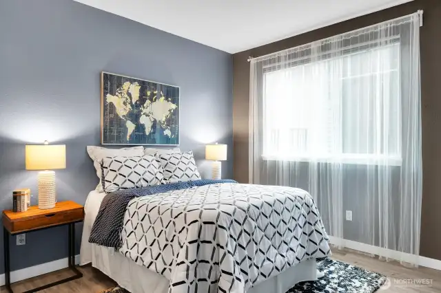 2nd bedroom