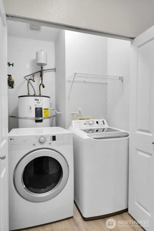 full size washer & dryer in unit.