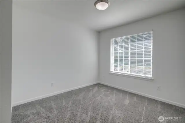 Second bedroom.