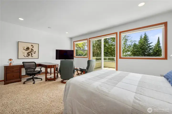 Suite #2 - upper level